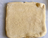 A picture of step 7 of Square chapati.
