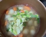 Foto langkah ke 2 dari resep Sop Telur Puyuh.