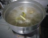 รูปขั้นตอนการทำที่ 3 ของ ต้มยำไก่