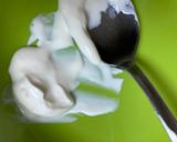 A picture of step 4 of Mayo and vegetable Sandwich.