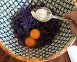Foto del paso 4 de la receta: Tortitas de coll morada con kéfir y salsa kéfir