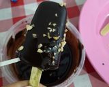 Foto langkah ke 2 dari resep Herbalife Mint Ice Cream Stick.