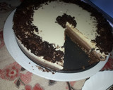 Foto del paso 7 de la receta: Tarta 3 chocolates (sin horno)