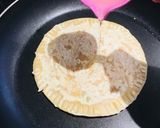 A picture of step 4 of Pizza Paratha.