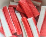 Gambar langkah 1 resipi Sandwich Telur Crabstick.