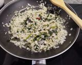 Foto del paso 2 de la receta: Pez espada o Emperador en salsa con espárragos y berberecho