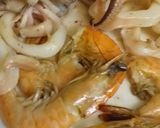 Foto langkah ke 3 dari resep Liwet Seafood.