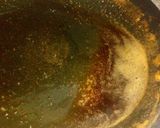 Foto del paso 3 de la receta: Piruletas de pollo corn flakes con reducción de cerveza y miel