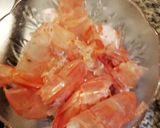 Foto del paso 2 de la receta: Rabas y langostinos empanados