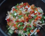 Foto del paso 2 de la receta: Arroz integral saborizada con pimentón y cúrcuma con vegetal