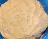 A legfinomabb sajtos, burgonyás, medvehagymás pogácsa recept fázis 2 fotója
