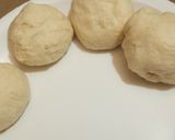 A picture of step 2 of Mini tandori pizza.