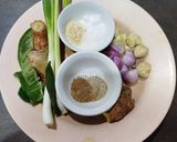 Foto langkah ke 1 dari resep Soto Ceker.