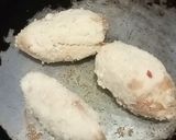 A picture of step 12 of Mini bread chicken rolls.