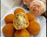 Foto langkah ke 4 dari resep Kroket Bola Keju.