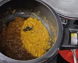 A picture of step 4 of Turai With Dal Bodi.
