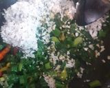 A picture of step 4 of Spring onion fry.
