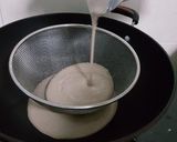 รูปขั้นตอนการทำที่ 4 ของ ซุปเห็ด(mushroom soup)