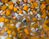 Foto del paso 2 de la receta: Porotos con riendas y verduras!