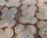Une image de l'étape 2 de Petits Lapins sablés pour Pâques.