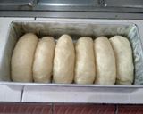 Foto langkah ke 3 dari resep Roti manis.