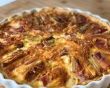 Tarte poireaux / reblochon / jambon étape de la recette 3 photo