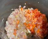 A picture of step 1 of Sprouted horse gram masala.