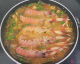 Foto del paso 4 de la receta: Paella muy sencilla de aprovechamiento en honor a las amas de casa