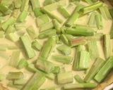 Une image de l'étape 4 de Tarte à la rhubarbe.