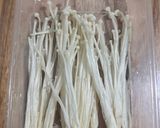 Foto langkah ke 1 dari resep Tumis Jamur Enoki dan Kangkung.