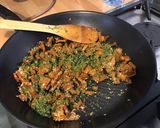 Une image de l'étape 6 de Trio de pâtes aux girolles, pancetta, emmental et persil (pasta cheese).