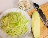 Hình bước làm 1 của món Gỏi ghẹ xoài