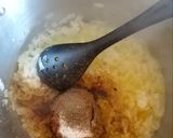 A picture of step 3 of Chicken Jalfrezi.