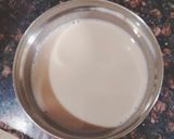 A picture of step 2 of Soy milk pudding in ginger flavour.