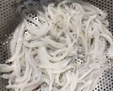 A picture of step 1 of Silver Fish with Egg.