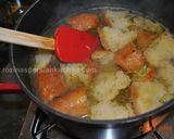 A picture of step 5 of Garlic Soup سوپ سیر.
