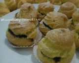 Foto langkah ke 5 dari resep Cream Puff a.k.a Kue Soes...vla cokelat & strawberry.