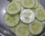 A picture of step 4 of Peas chilli cucumber mayo Sandwich.