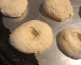Foto del paso 4 de la receta: Pepas con dulce de leche!!!