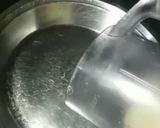 A picture of step 4 of Dahi vada recipe.