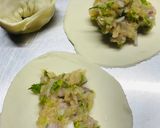 A picture of step 3 of Chicken Momos.
