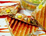 A picture of step 10 of Chinese indian style veg grilled sandwich.
