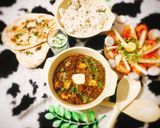 પાલક પનીર બટર નાન એન્ડ જીરા રાઈસ(Palak Paneer & Butter Naan & Jeera Rice Recipe In Gujarati) રેસીપી સ્ટેપ10ફોટો