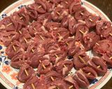 A picture of step 2 of Chicken hearts yakitori.