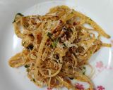 A picture of step 6 of Aglio e olio fettuccine.