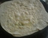 A picture of step 3 of Potato paratha with yoghurt.
