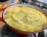 Une image de l'étape 16 de Cocotte de Pommes de Terre, Lard et Poireaux Façon Tofaille.