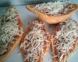 Foto del paso 3 de la receta: Pan pizza crujiente en el sartén