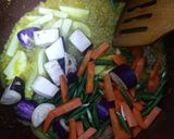 Gambar langkah 3 resipi Lontong, Sayur Lodeh & Kuah Kacang.