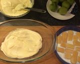 Túrós gyümölcsös finomság recept fázis 5 fotója